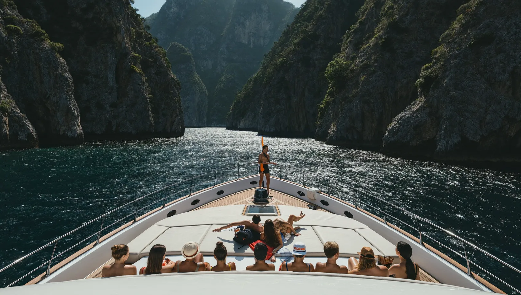 Groupe trinquant sur le pont, îles à l'horizon